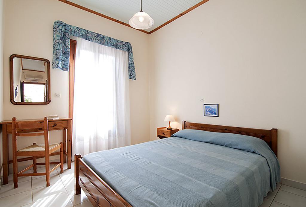 Sofia'S Studios Asos Chambre photo